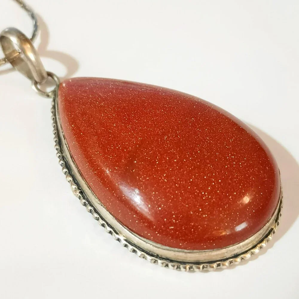 Vtg Teardrop Sandstone Necklace 17